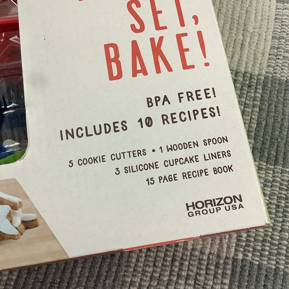 YouTube Horizon Creative Kitchen | children’s baking set | new | silicone - Picture 3 of 4